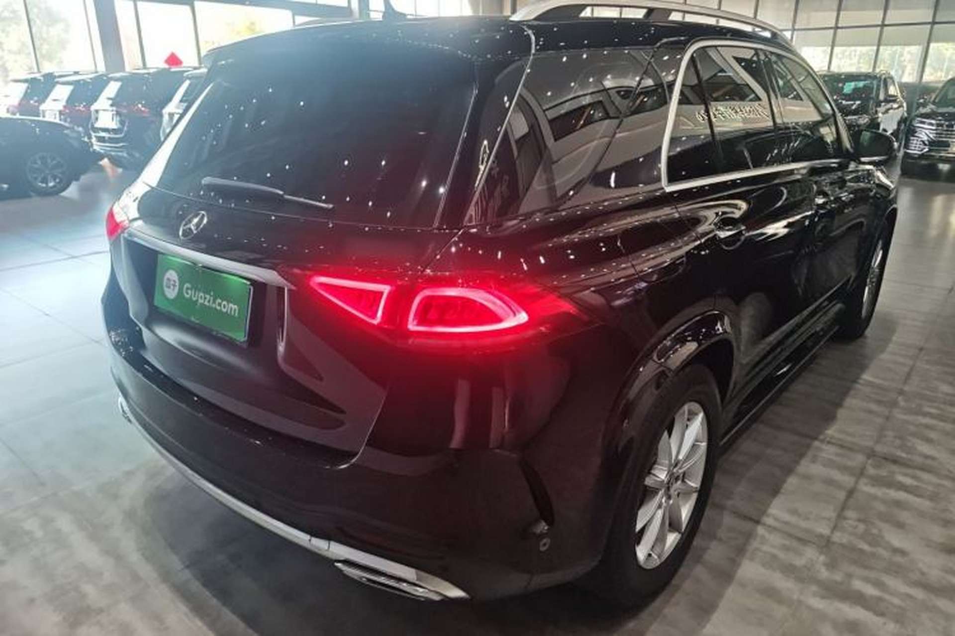 Used Mercedes-Benz GLE 2020 Restyled GLE 350 4MATIC Fashion Edition Rear Right 45 Deg