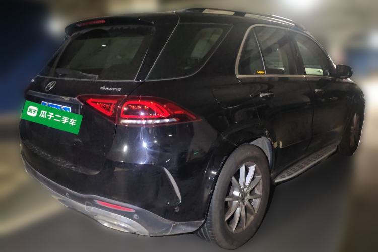 Used Mercedes-Benz GLE 2020 GLE 350 4MATIC Fashion Model Rear Right 45 Deg