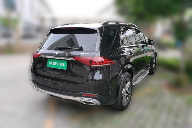Used Mercedes-Benz GLE 2020 Facelifted GLE 350 4MATIC Luxury Edition Rear Right 45 Deg