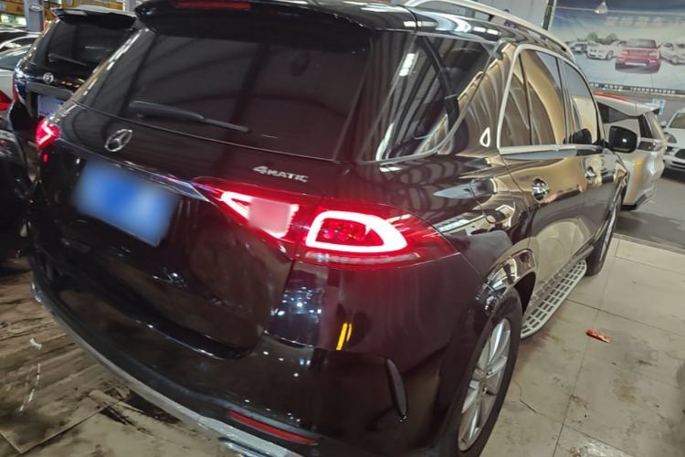 Used Mercedes-Benz GLE 2020 Restyled GLE 350 4MATIC Fashion Edition Rear Right 45 Deg