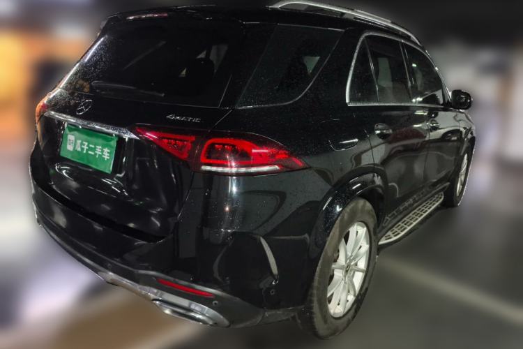 Used Mercedes-Benz GLE 2020 GLE 350 4MATIC Fashion Model Rear Right 45 Deg