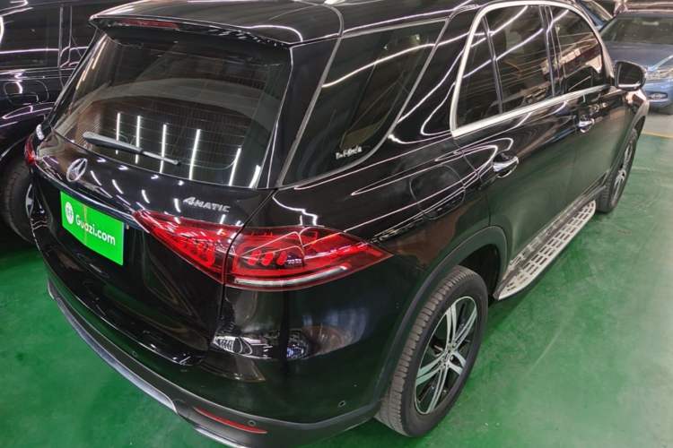Used Mercedes-Benz GLE 2020 GLE 350 4MATIC Dynamic Edition Rear Right 45 Deg