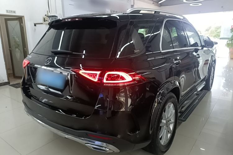 Used Mercedes-Benz GLE 2020 Restyled GLE 350 4MATIC Fashion Edition Rear Right 45 Deg