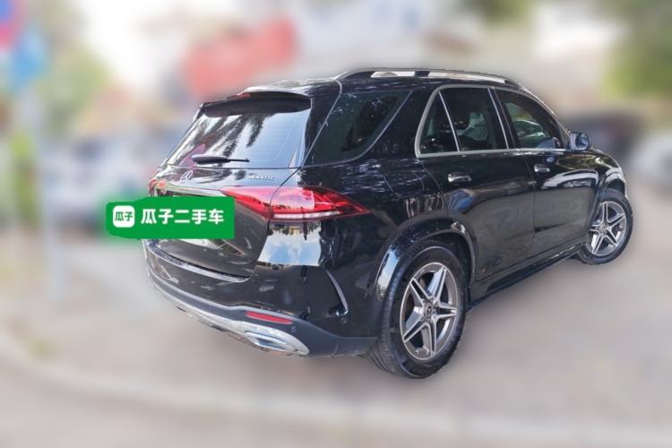 Used Mercedes-Benz GLE 2020 GLE 350 4MATIC Luxury Model Rear Right 45 Deg