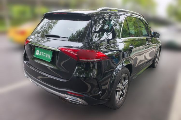 Used Mercedes-Benz GLE 2020 GLE 350 4MATIC Luxury Model Rear Right 45 Deg