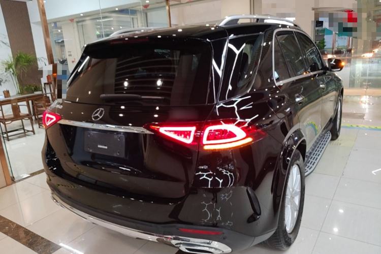 Used Mercedes-Benz GLE 2020 Restyled GLE 350 4MATIC Fashion Edition Rear Right 45 Deg