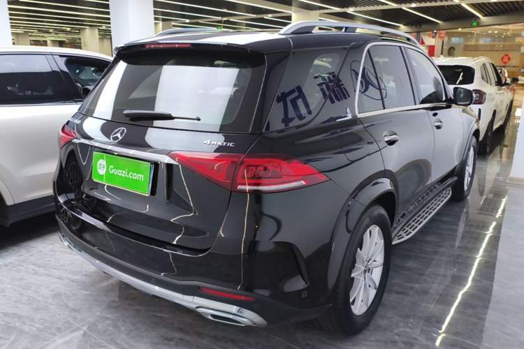 Used Mercedes-Benz GLE 2020 Restyled GLE 350 4MATIC Fashion Edition Rear Right 45 Deg