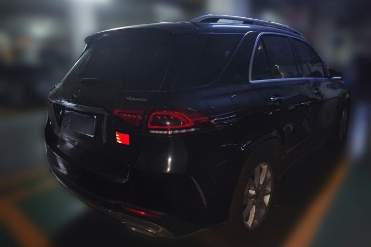 Used Mercedes-Benz GLE 2020 GLE 350 4MATIC Fashion Model Rear Right 45 Deg