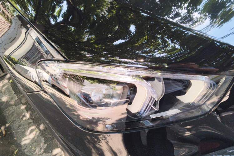 Used Mercedes-Benz GLE 2020 GLE 350 4MATIC Dynamic Edition Right Front Headlight