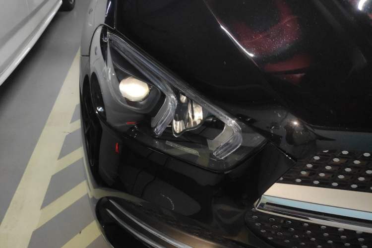 Used Mercedes-Benz GLE 2020 GLE 350 4MATIC Fashion Model Right Front Headlight