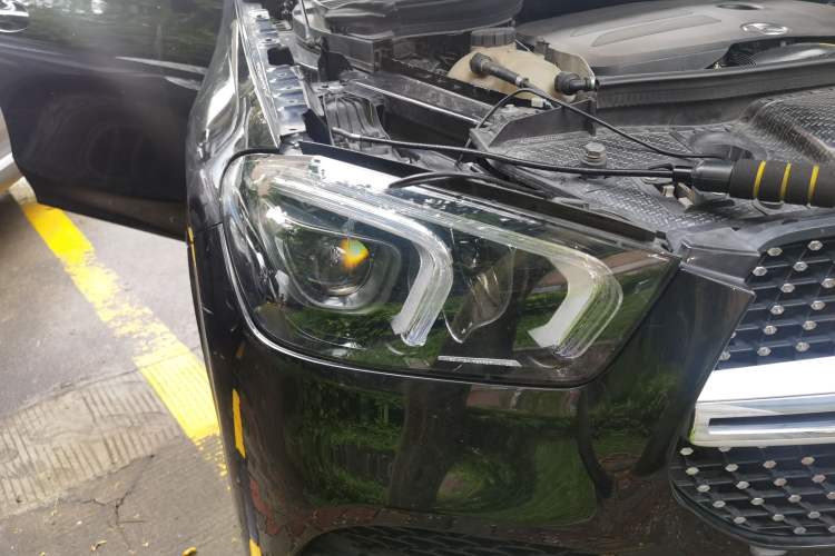Used Mercedes-Benz GLE 2020 Restyled GLE 350 4MATIC Fashion Edition Special Version Right Front Headlight