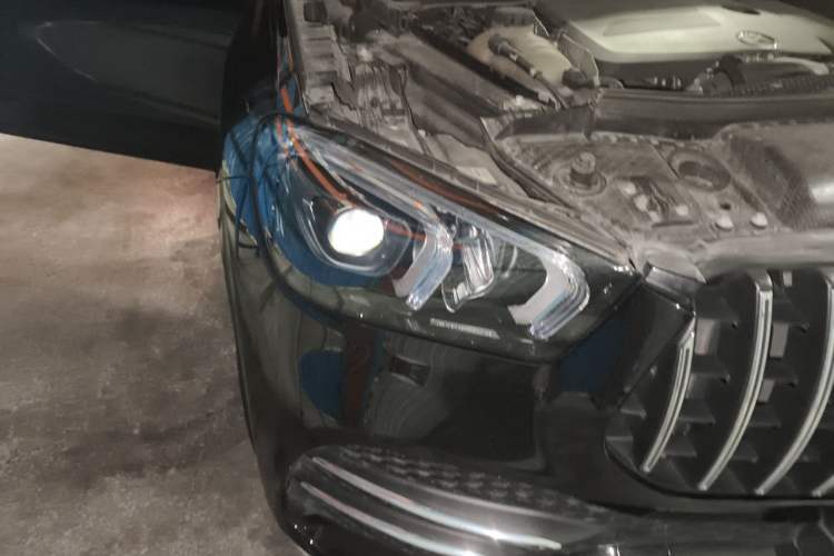 Used Mercedes-Benz GLE 2020 GLE 350 4MATIC Fashion Model Right Front Headlight