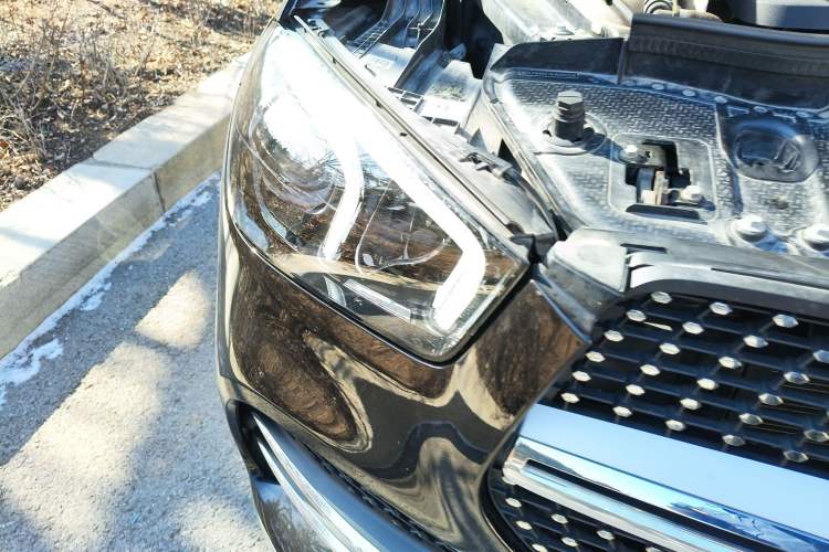 Used Mercedes-Benz GLE 2020 GLE 350 4MATIC Luxury Model Right Front Headlight