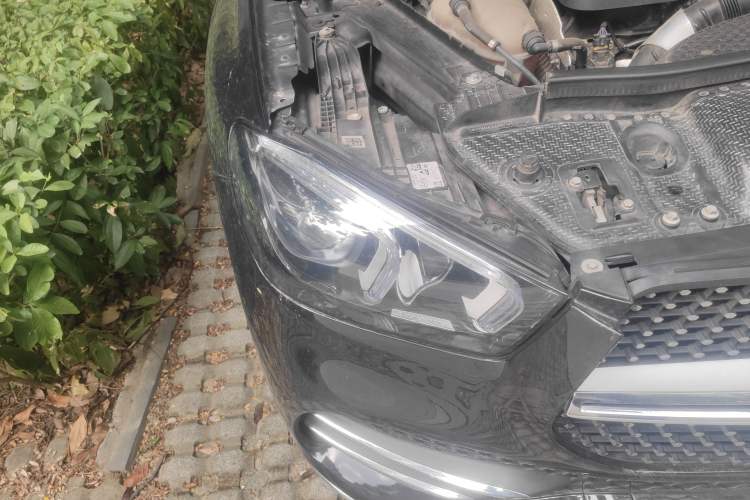 Used Mercedes-Benz GLE 2020 GLE 350 4MATIC Fashion Model Right Front Headlight