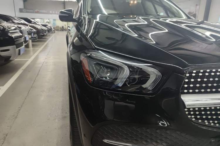 Used Mercedes-Benz GLE 2020 Facelifted GLE 450 4MATIC Stylish Edition Right Front Headlight