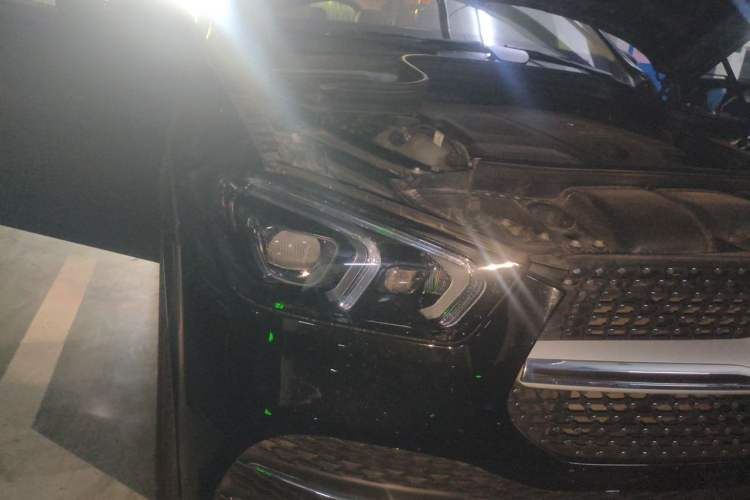 Used Mercedes-Benz GLE  Right Front Headlight