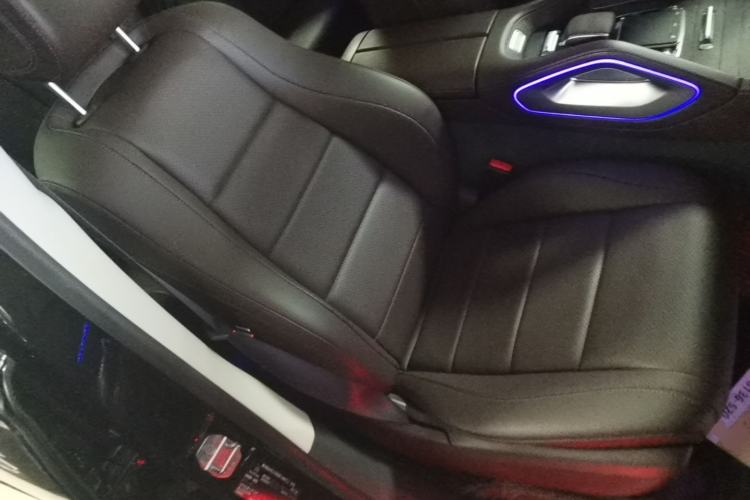 Used Mercedes-Benz GLE 2020 GLE 450 4MATIC Stylish Model Right Front Seat