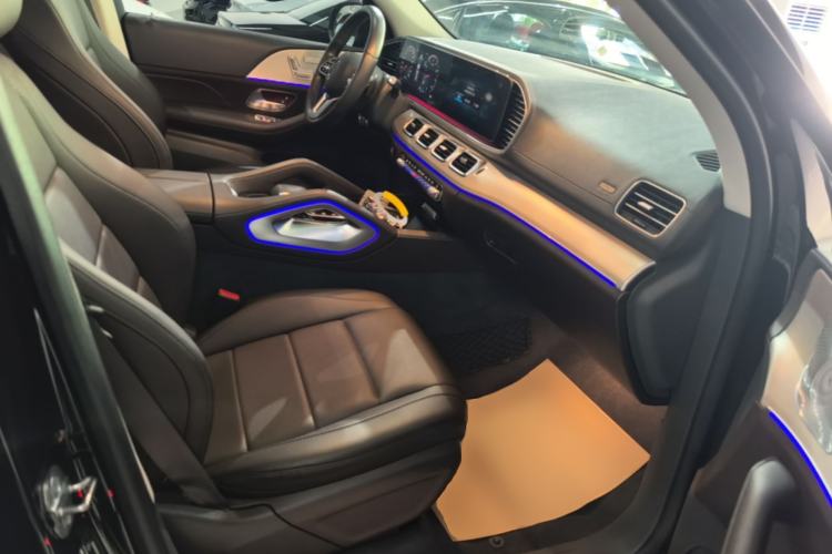 Used Mercedes-Benz GLE 2020 GLE 350 4MATIC Dynamic Edition Right Front Seat