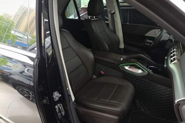 Used Mercedes-Benz GLE 2020 GLE 350 4MATIC Dynamic Edition Special Version Right Front Seat