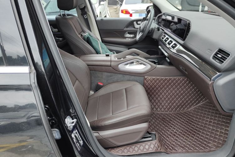 Used Mercedes-Benz GLE 2020 Restyled GLE 350 4MATIC Fashion Edition Right Front Seat