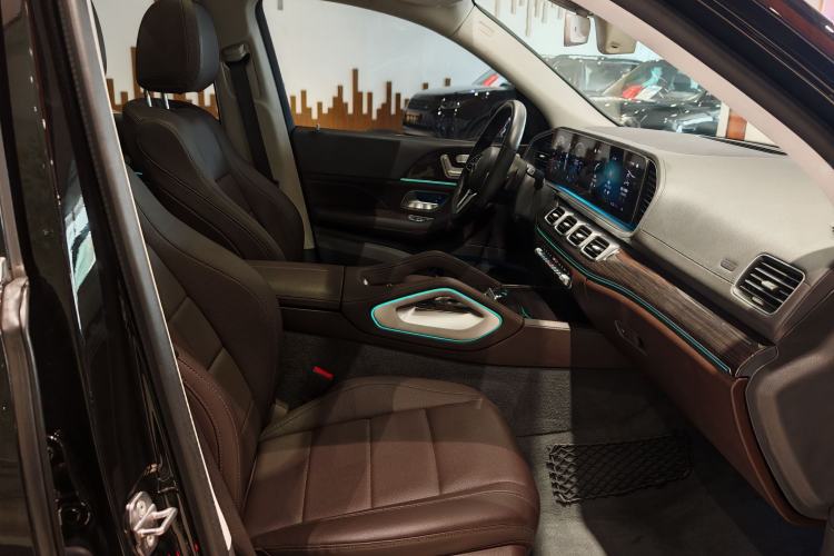 Used Mercedes-Benz GLE 2020 Restyled GLE 350 4MATIC Fashion Edition Right Front Seat