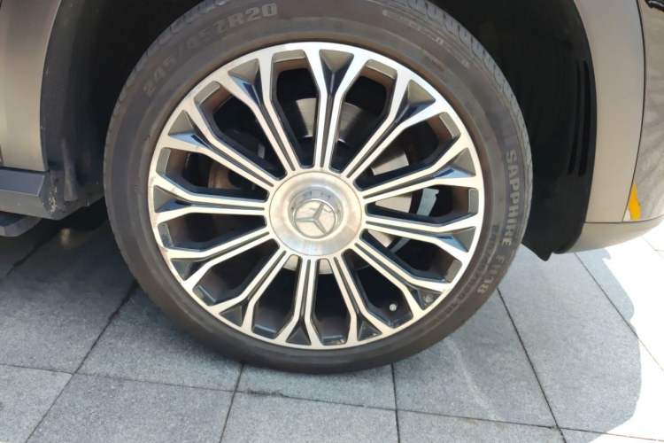 Used Mercedes-Benz GLE 2020 GLE 350 4MATIC Dynamic Edition Right Front Wheel Hub