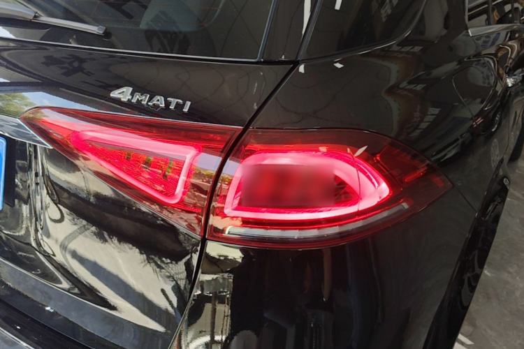 Used Mercedes-Benz GLE 2020 GLE 350 4MATIC Luxury Model Right Rear Taillight