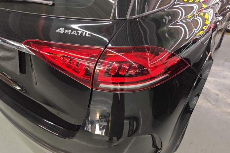 Used Mercedes-Benz GLE 2020 GLE 350 4MATIC Luxury Model Right Rear Taillight