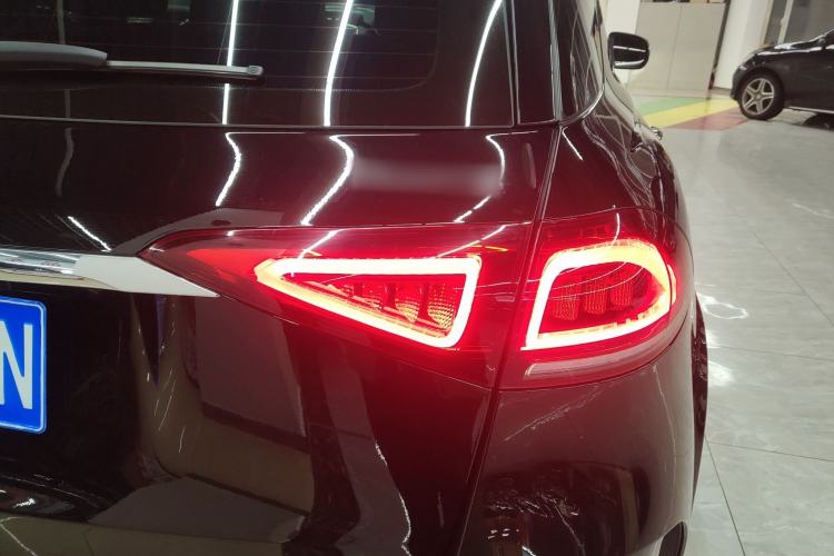 Used Mercedes-Benz GLE 2020 Restyled GLE 450 4MATIC Dynamic Edition Right Rear Taillight