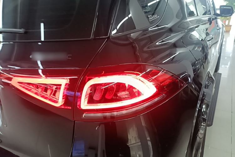 Used Mercedes-Benz GLE 2020 Restyled GLE 350 4MATIC Fashion Edition Right Rear Taillight