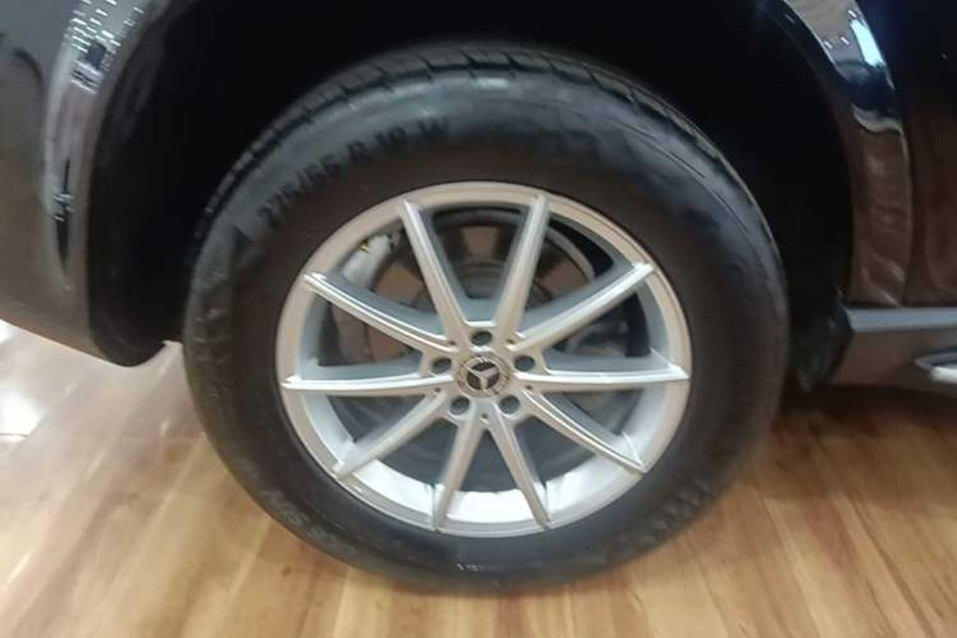 Used Mercedes-Benz GLE 2020 Restyled GLE 350 4MATIC Fashion Edition Right Rear Wheel Hub