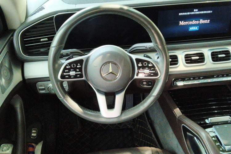 Used Mercedes-Benz GLE 2020 GLE 350 4MATIC Dynamic Edition Steering Wheel