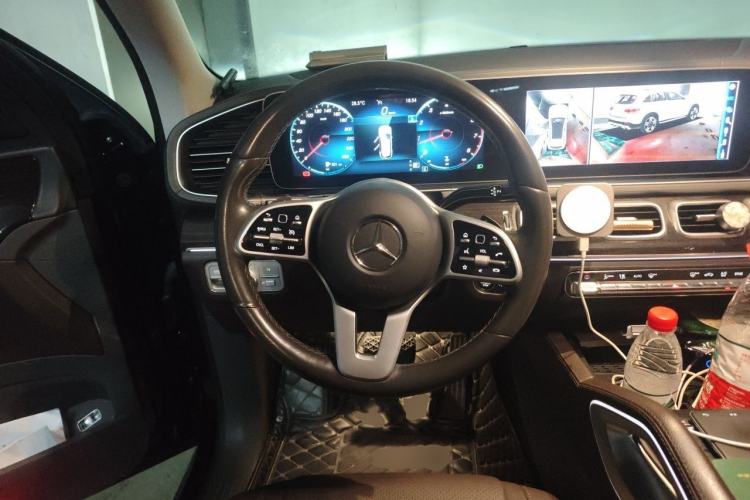 Used Mercedes-Benz GLE 2020 Restyled GLE 350 4MATIC Fashion Edition Steering Wheel