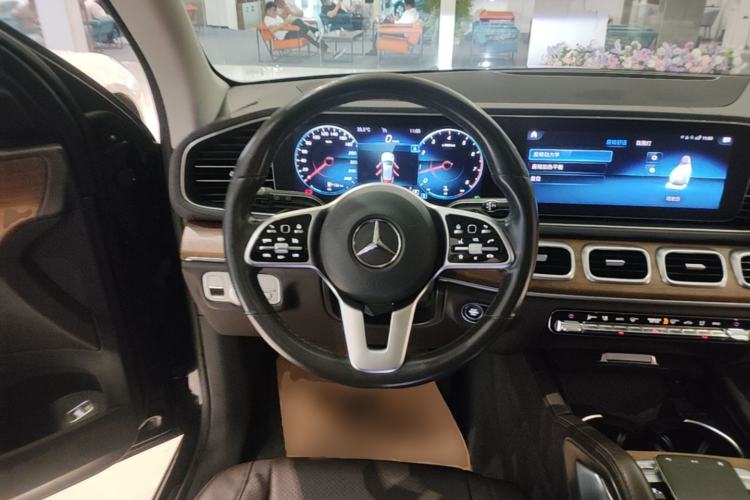 Used Mercedes-Benz GLE 2020 GLE 350 4MATIC Luxury Model Steering Wheel