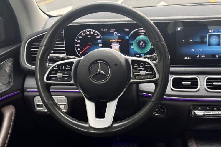 Used Mercedes-Benz GLE 2020 Restyled GLE 450 4MATIC Luxury Edition Steering Wheel