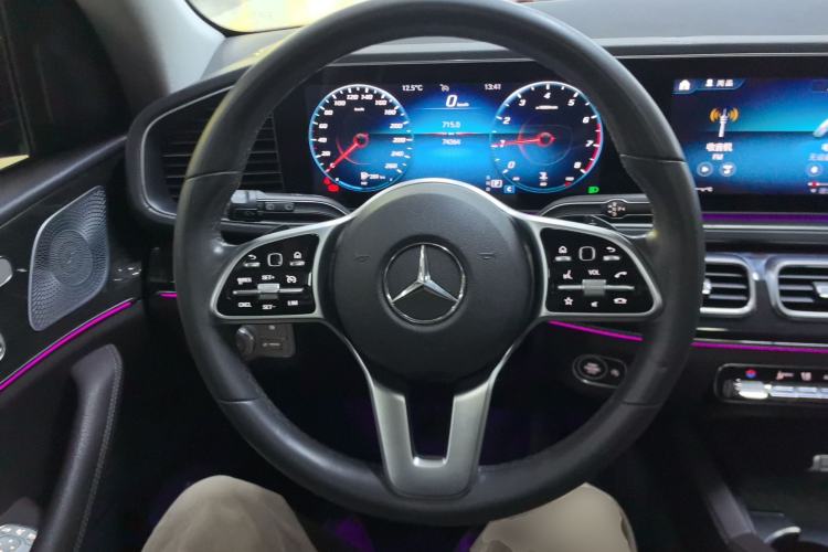 Used Mercedes-Benz GLE 2020 Restyled GLE 350 4MATIC Fashion Edition Steering Wheel