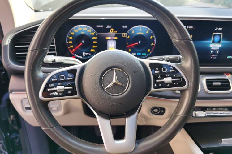 Used Mercedes-Benz GLE 2020 GLE 450 4MATIC Stylish Model Steering Wheel