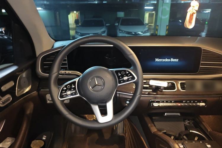Used Mercedes-Benz GLE 2020 Restyled GLE 350 4MATIC Fashion Edition Steering Wheel