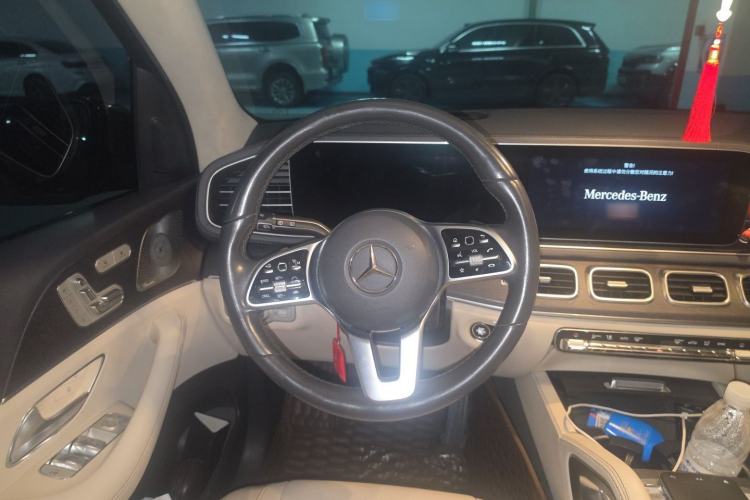 Used Mercedes-Benz GLE 2020 GLE 450 4MATIC Stylish Model Steering Wheel