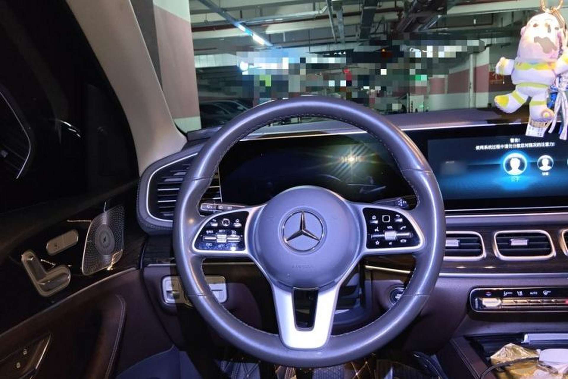 Used Mercedes-Benz GLE 2020 Restyled GLE 350 4MATIC Fashion Edition Steering Wheel