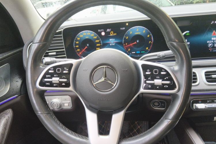 Used Mercedes-Benz GLE 2020 Restyled GLE 450 4MATIC Luxury Edition Steering Wheel