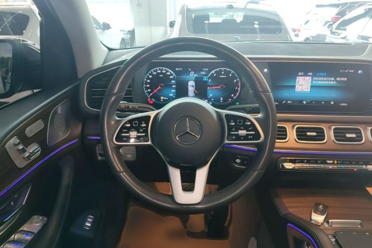 Used Mercedes-Benz GLE 2020 Facelifted GLE 350 4MATIC Luxury Edition Steering Wheel