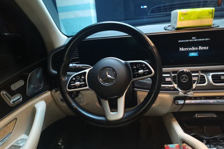 Used Mercedes-Benz GLE 2020 Restyled GLE 350 4MATIC Fashion Edition Steering Wheel