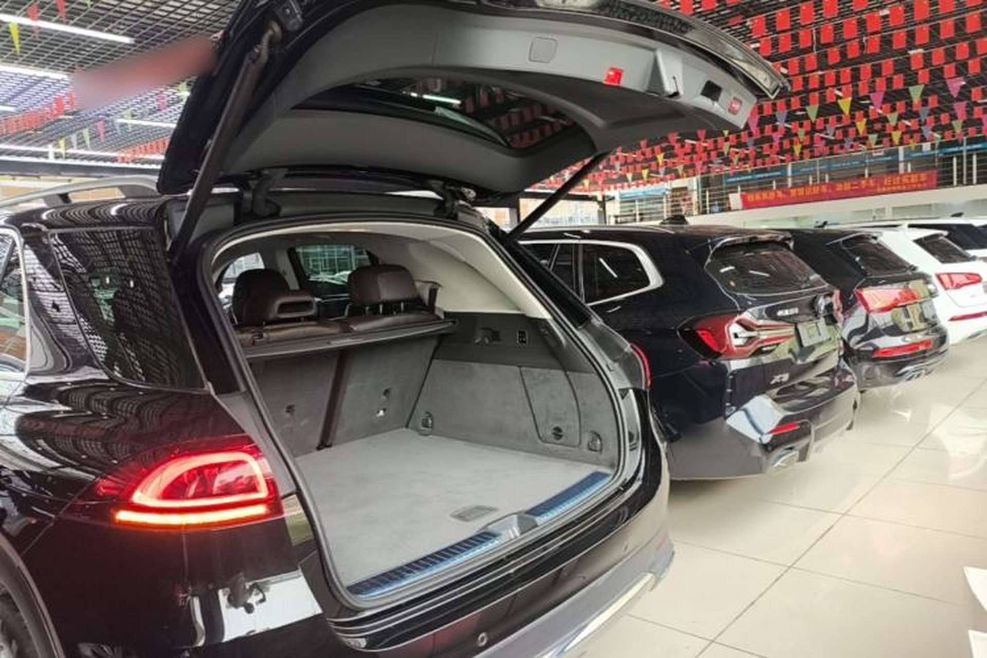 Used Mercedes-Benz GLE 2020 GLE 350 4MATIC Dynamic Edition Special Version Trunk