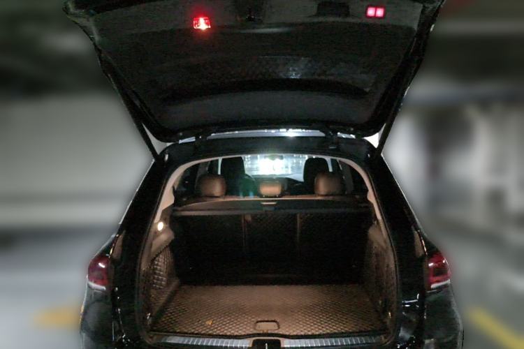 Used Mercedes-Benz GLE 2020 Restyled GLE 350 4MATIC Fashion Edition Trunk