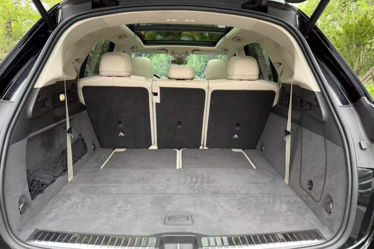 Used Mercedes-Benz GLE 2020 GLE 350 4MATIC Luxury Model Trunk