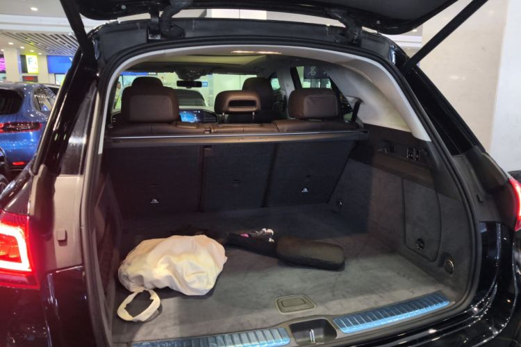 Used Mercedes-Benz GLE 2020 Restyled GLE 350 4MATIC Fashion Edition Trunk