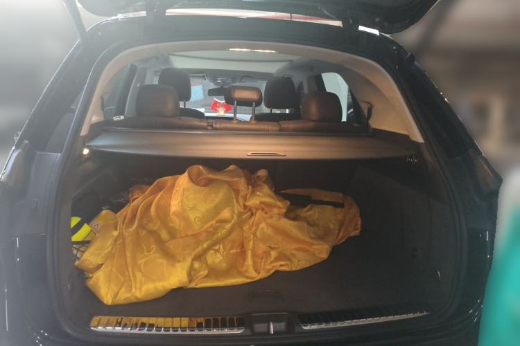 Used Mercedes-Benz GLE 2020 GLE 350 4MATIC Fashion Model Trunk