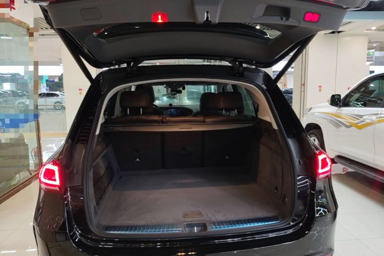 Used Mercedes-Benz GLE 2020 Restyled GLE 350 4MATIC Fashion Edition Trunk