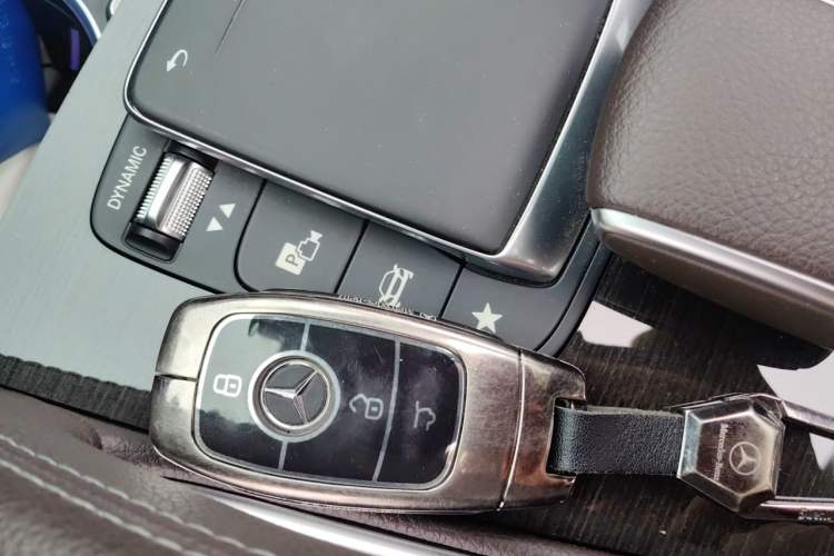 Used Mercedes-Benz GLE 2020 Restyled GLE 350 4MATIC Fashion Edition Vehicle Key